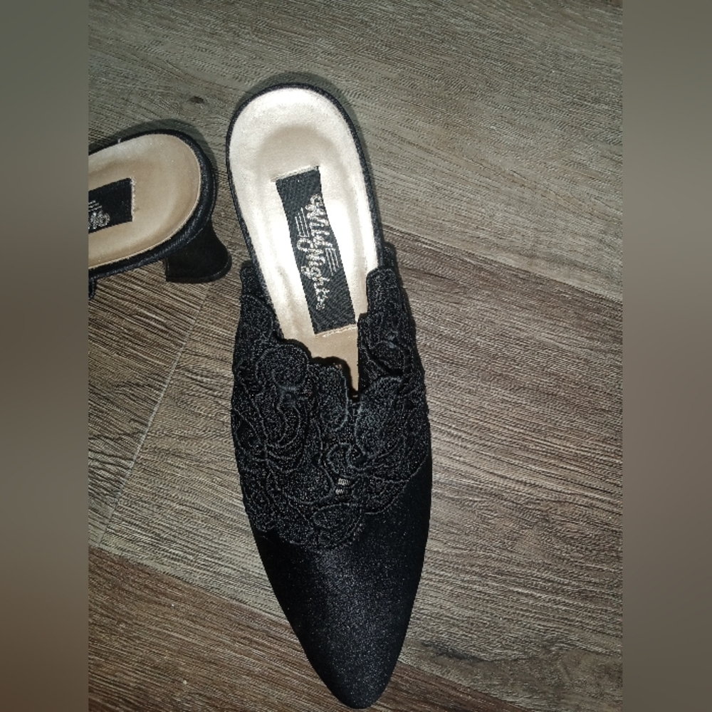 Chic Black Embroidered Mules Vintage - Picture 3 of 6